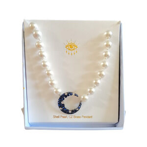 Eye Candy The Luxe Collection Blue and White CZ Moon Round Shell Pearls 18"